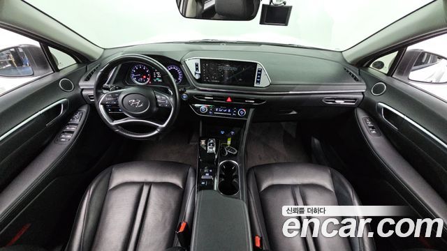 Hyundai Sonata 2022 — photo 10