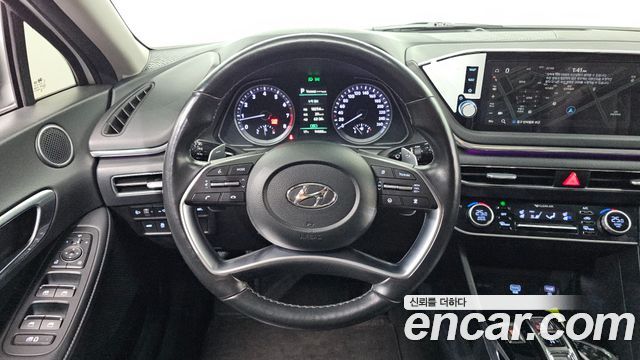 Hyundai Sonata 2022 — photo 20