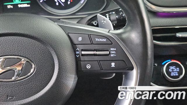 Hyundai Sonata 2022 — photo 23