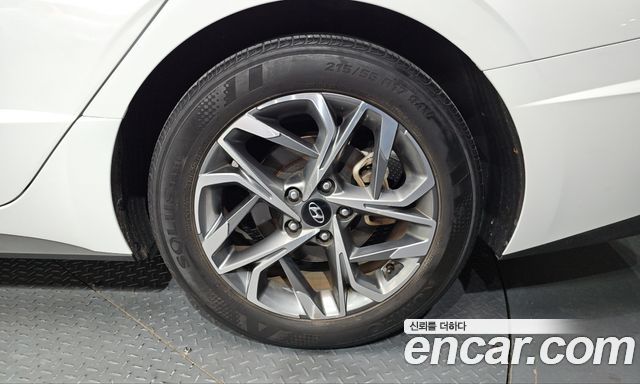 Hyundai Sonata 2022 — photo 7