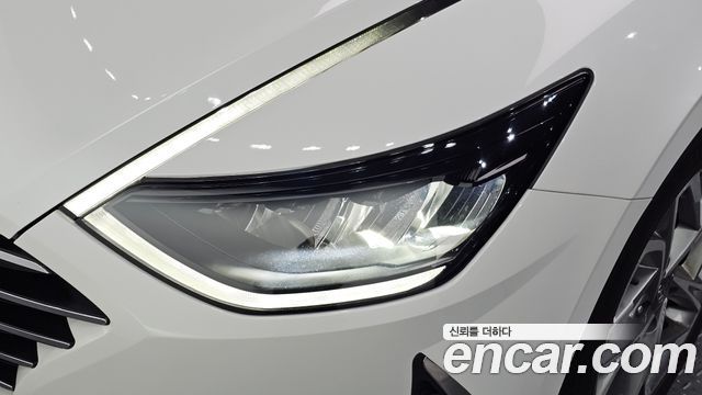 Hyundai Sonata 2022 — photo 8