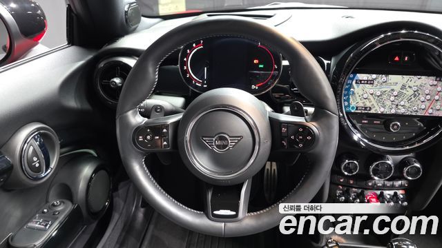 Mini Cooper 2022 — photo 19
