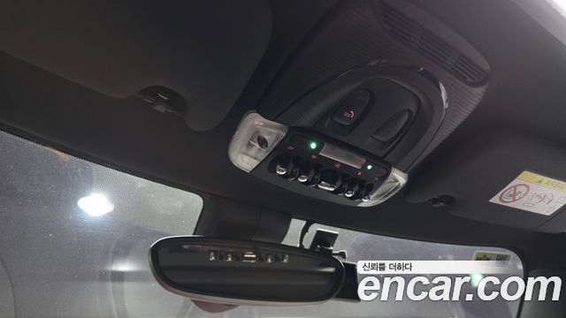 Mini Cooper 2022 — photo 24
