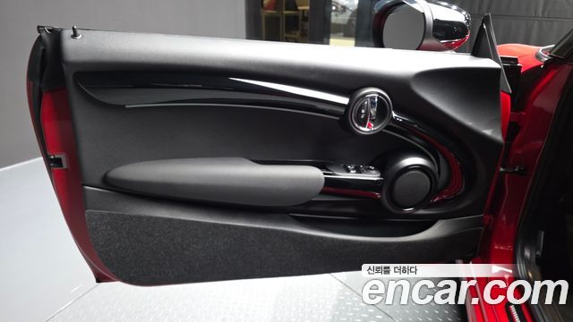 Mini Cooper 2022 — photo 14