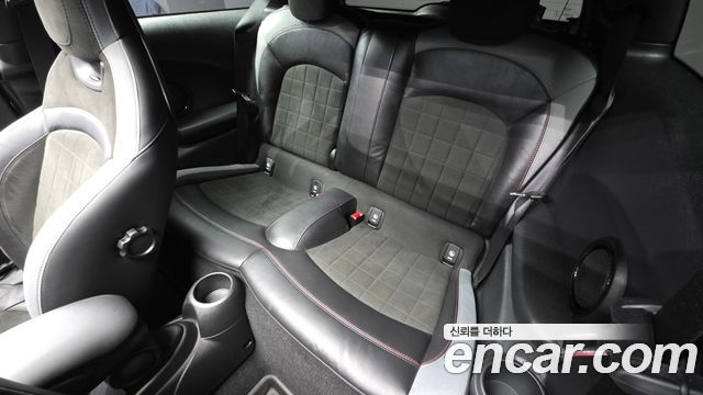 Mini Cooper 2022 — photo 16