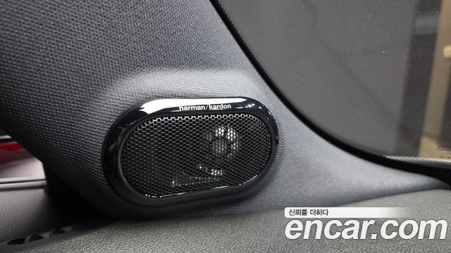 Mini Cooper 2022 — photo 31