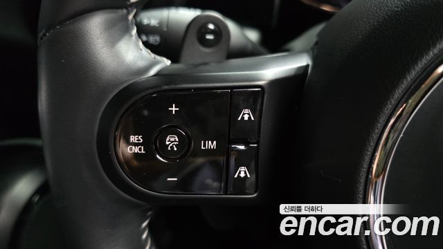 Mini Cooper 2022 — photo 32