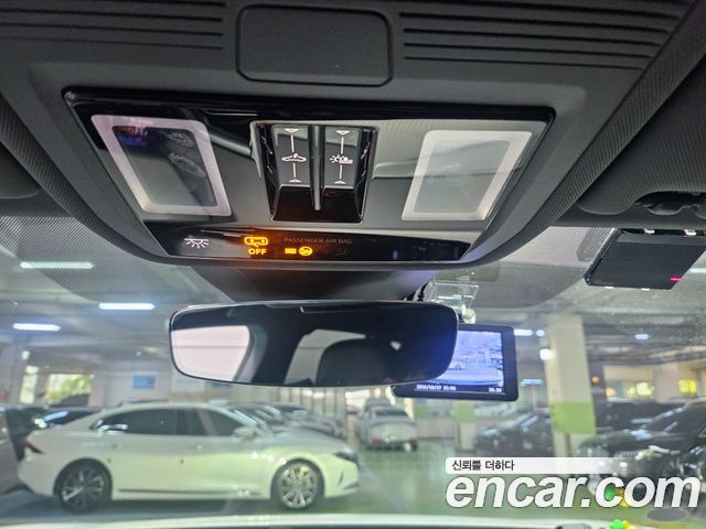 Audi Q4 e-tron 2022 — photo 14