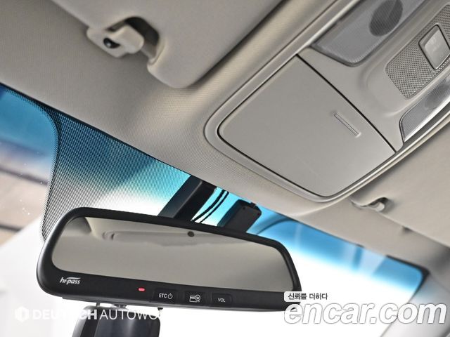 Kia K5 2018 — photo 18