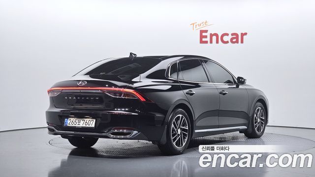 Hyundai Grandeur 2021 — photo 2