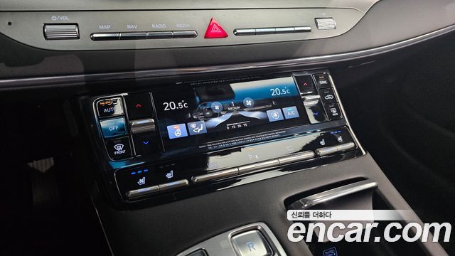 Hyundai Grandeur 2021 — photo 31