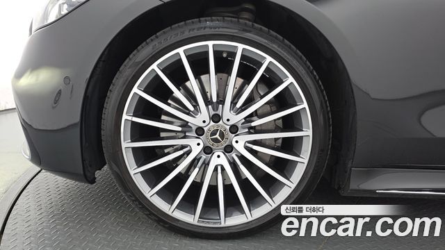 Mercedes-Benz S-Class 2023 — photo 5