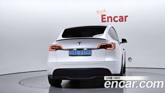 Tesla Model Y 2021 — photo 4