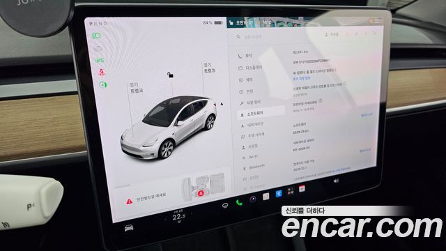Tesla Model Y 2021 — photo 11