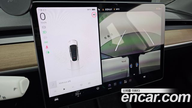 Tesla Model Y 2021 — photo 21
