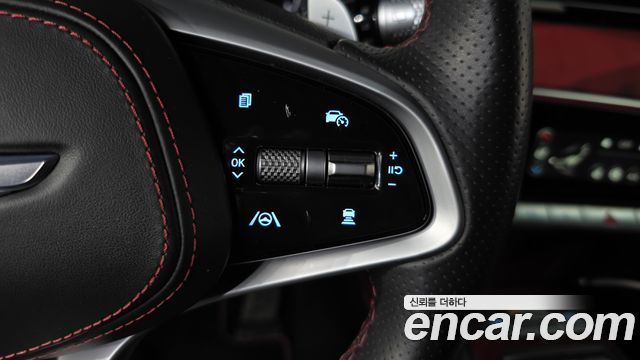 Genesis GV70 2022 — photo 22