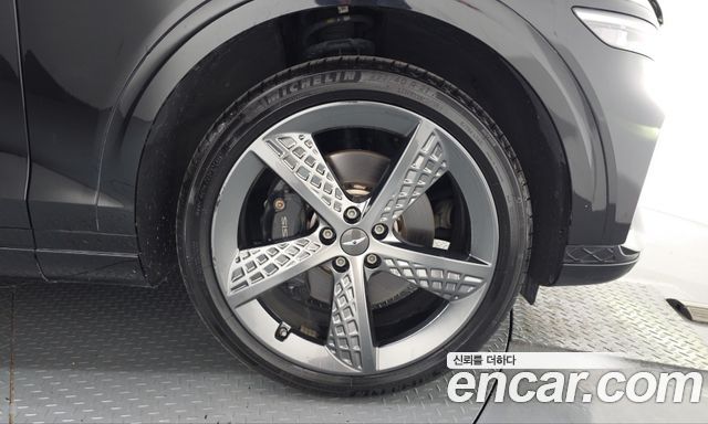 Genesis GV70 2022 — photo 7