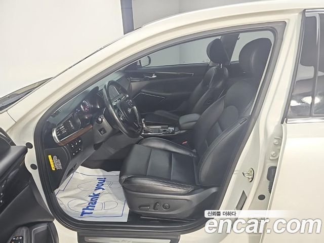 Kia K7 2019 — photo 11