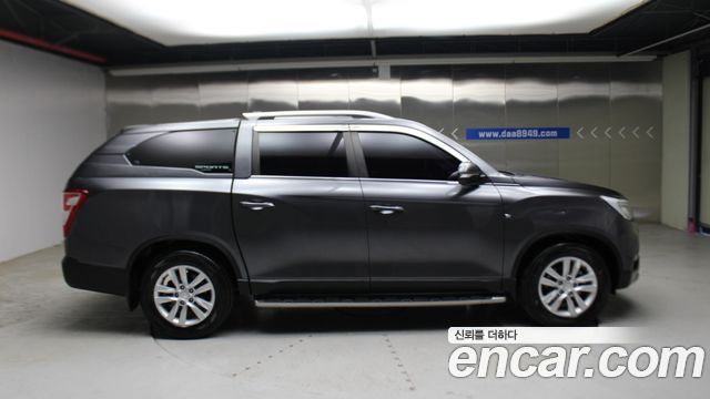 KG Mobility Rexton 2018 — photo 18