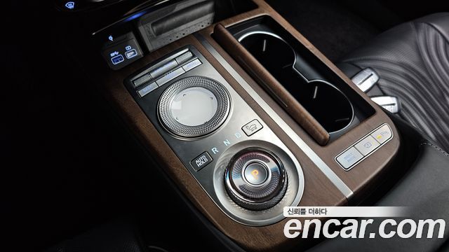 Genesis G80 2021 — photo 12