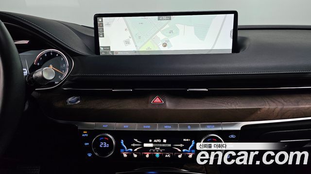 Genesis G80 2021 — photo 29