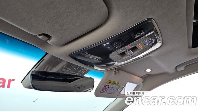 Genesis G80 2021 — photo 36