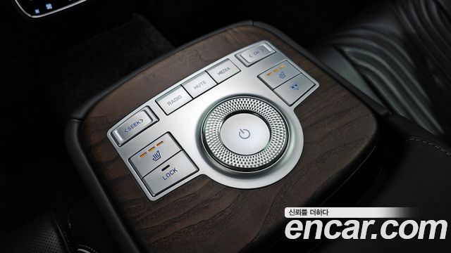 Genesis G80 2021 — photo 37