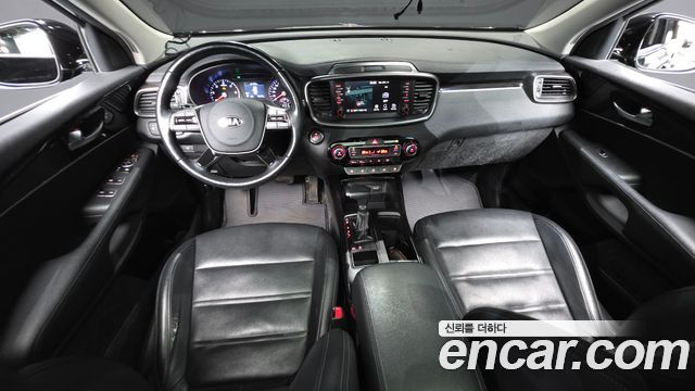Kia Sorento 2018 — photo 10