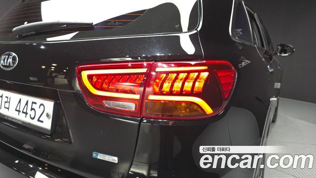 Kia Sorento 2018 — photo 9