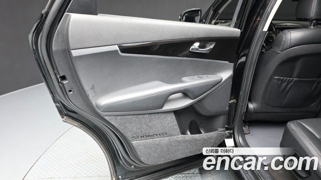 Kia Sorento 2018 — photo 15