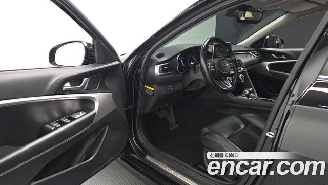 Genesis G70 2019 — photo 13