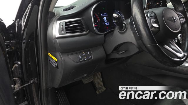 Genesis G70 2019 — photo 19