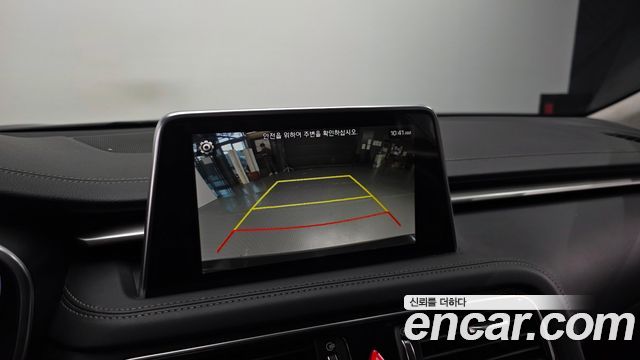Genesis G70 2019 — photo 22