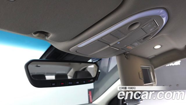 Genesis G70 2019 — photo 24