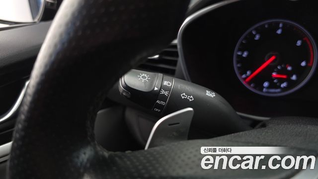 Genesis G70 2019 — photo 29