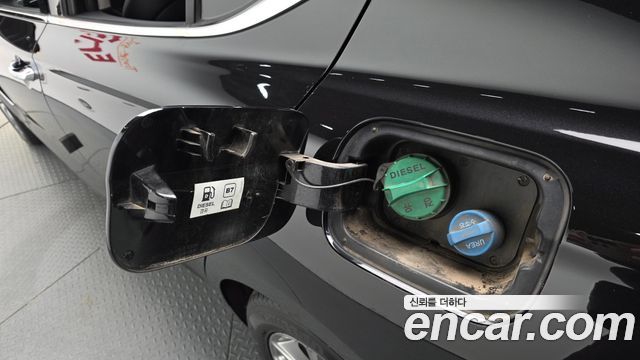 Genesis G70 2019 — photo 33