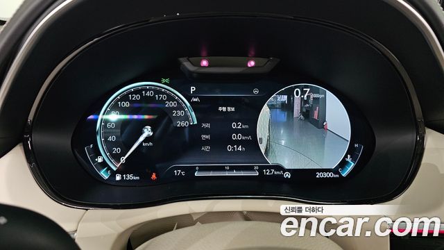 Genesis GV70 2024 — photo 11