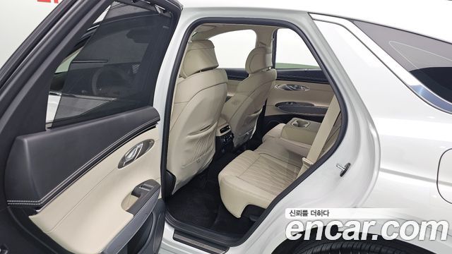 Genesis GV70 2024 — photo 18