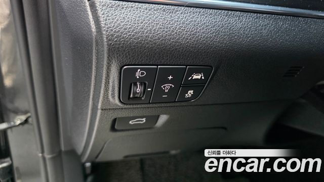 Kia K5 2023 — photo 29