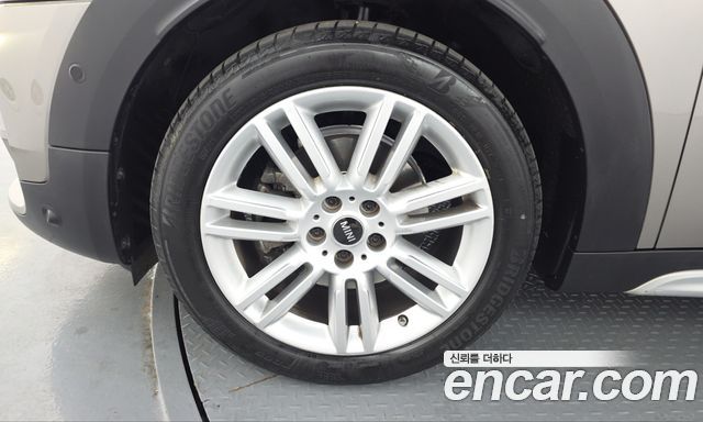 Mini Countryman 2019 — photo 5