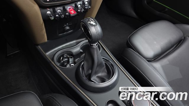 Mini Countryman 2019 — photo 12