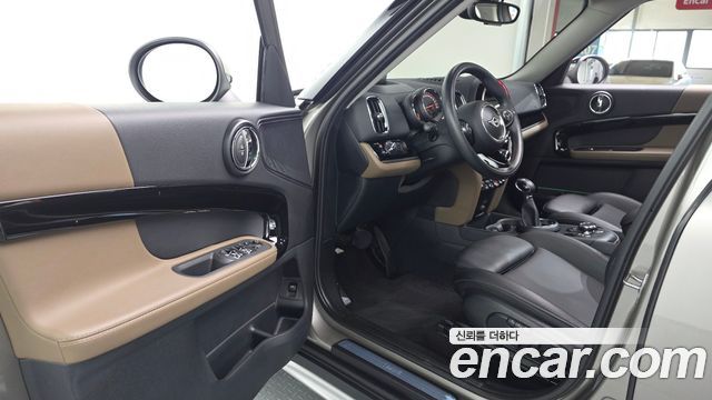 Mini Countryman 2019 — photo 13