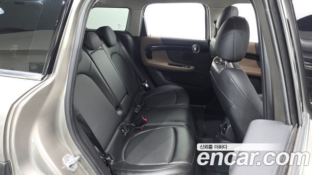 Mini Countryman 2019 — photo 17