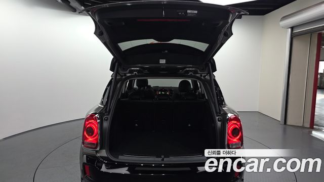 Mini Countryman 2019 — photo 26