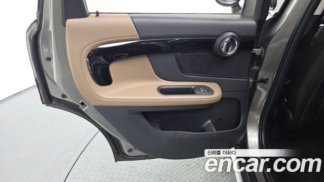Mini Countryman 2019 — photo 15