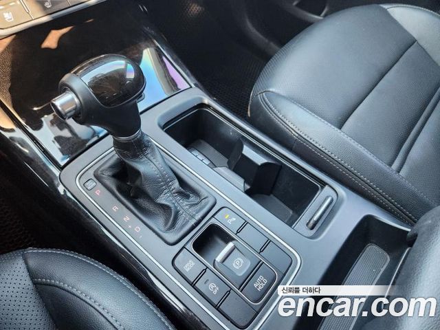 Kia Sorento 2016 — photo 13
