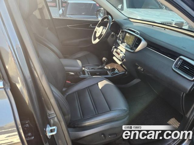 Kia Sorento 2016 — photo 15