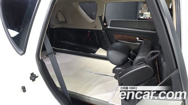 KG Mobility Rexton 2017 — photo 18