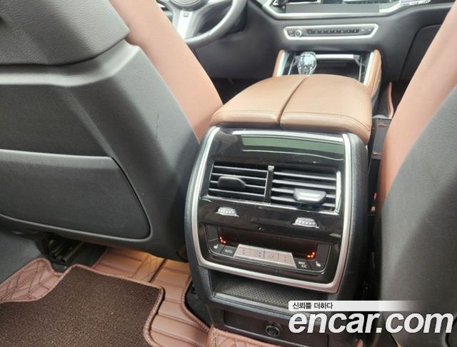 BMW X6 2022 — photo 9