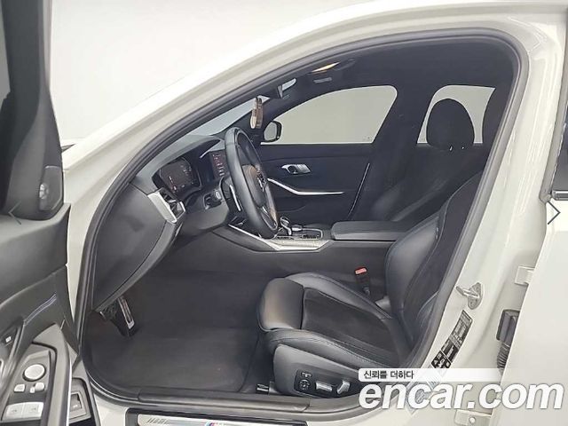 BMW 3-Series 2021 — photo 11